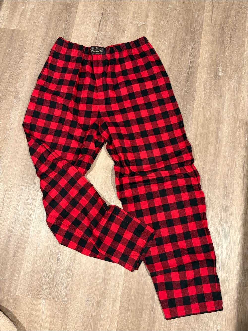 Classic Red & Black Buffalo Plaid Men's Joggers